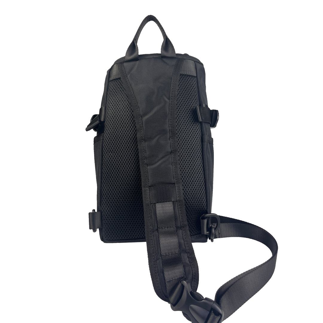 Alef Greenwich Lightweight Water-resistant Nylon Crossbody Bag (Navy)