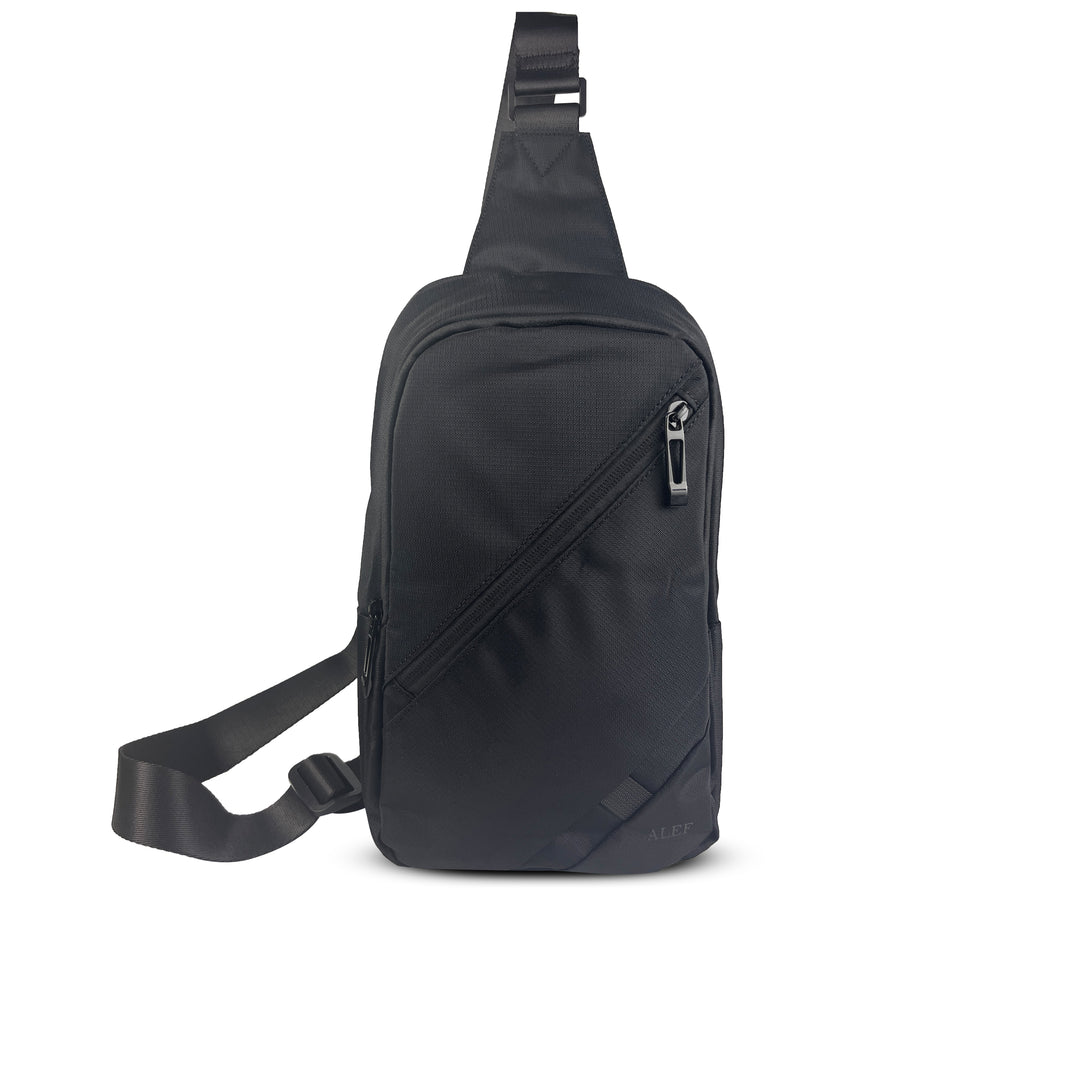 Alef Greenwich Lightweight Water-resistant Nylon Crossbody Bag (Black)