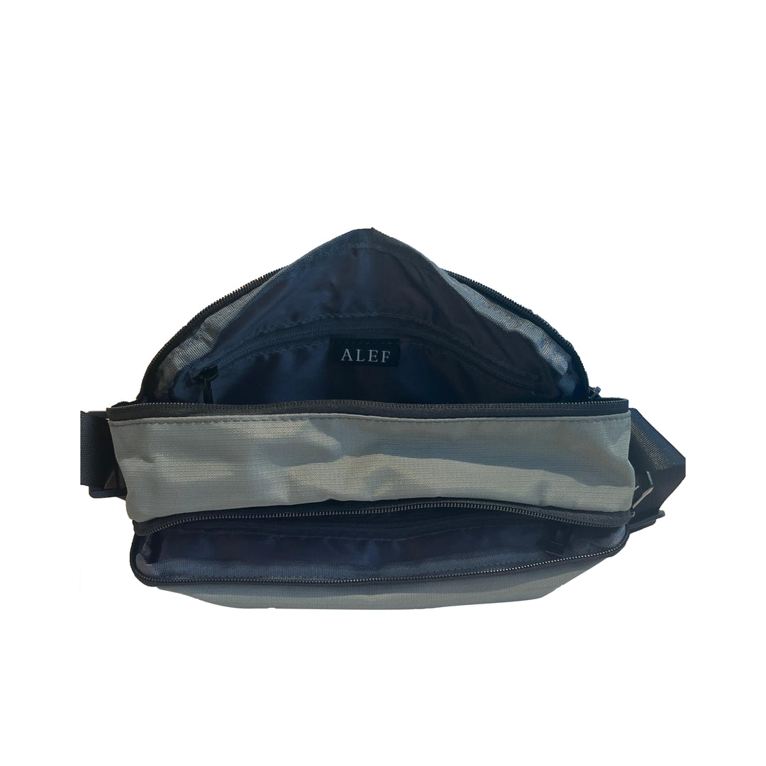 Alef Greenwich Lightweight Water-resistant Nylon Shoulder Bag (Green)