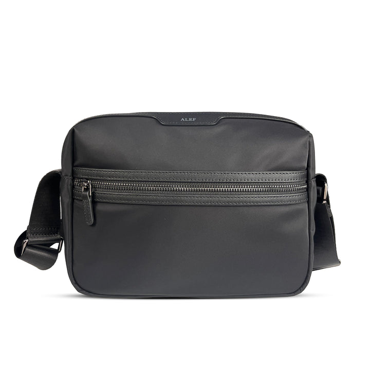 Alef Hamptons Lightweight Water- resistant Nylon Shoulder Bag (Black)