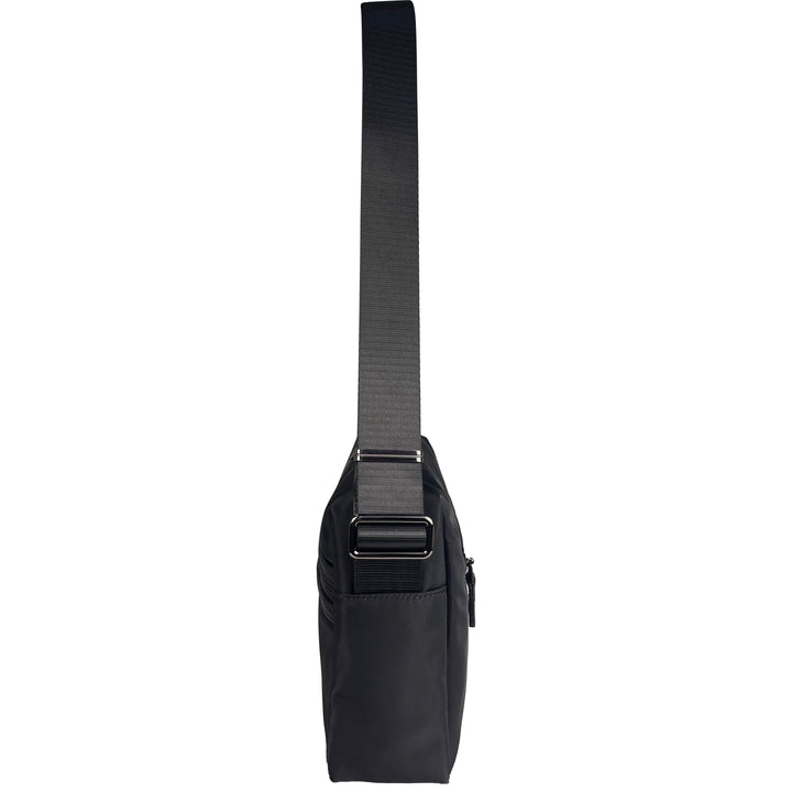 Alef Hamptons Lightweight Water- resistant Nylon Shoulder Bag (Black)