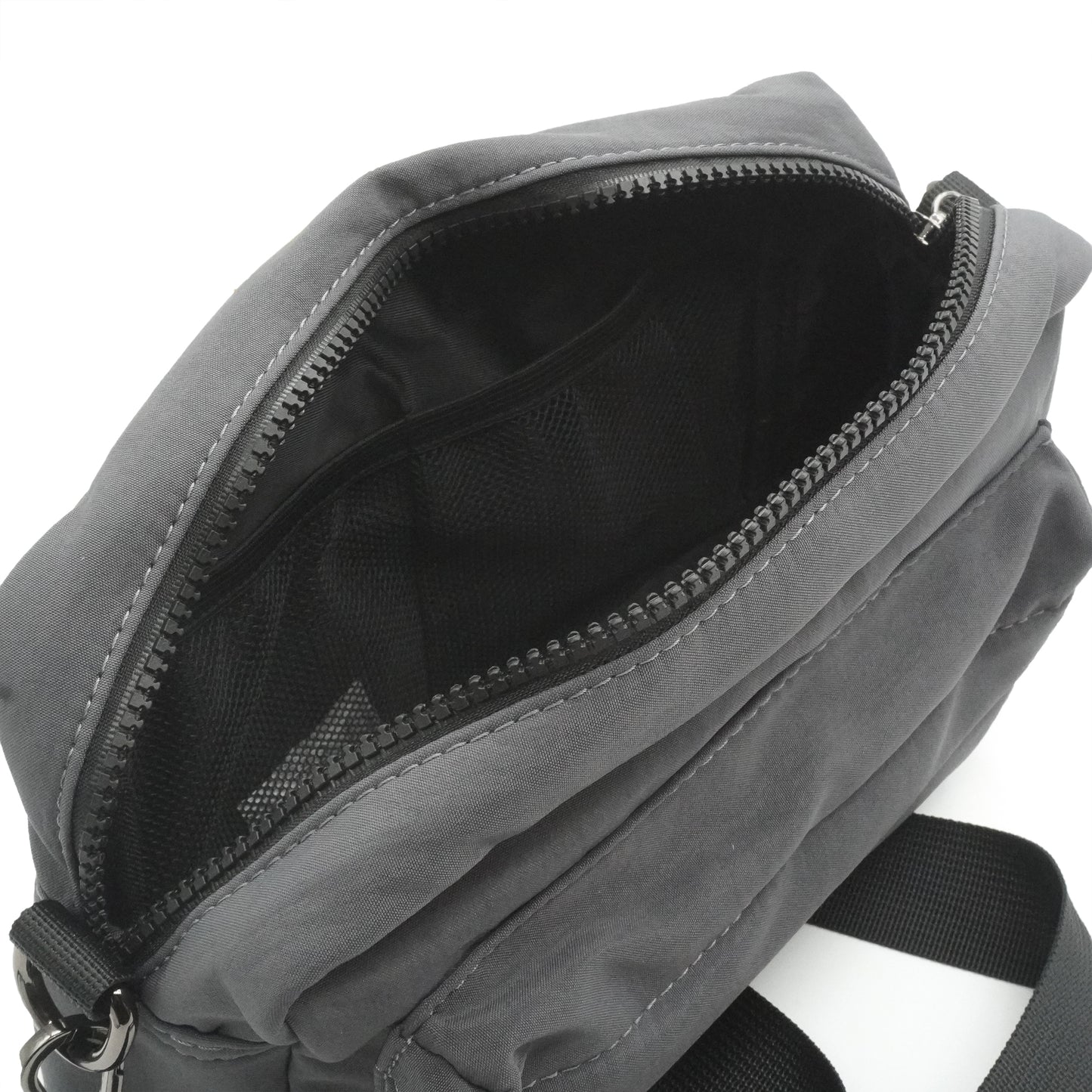 Alef Kyoto Men's Nylon Shoulder Bag (Grey)