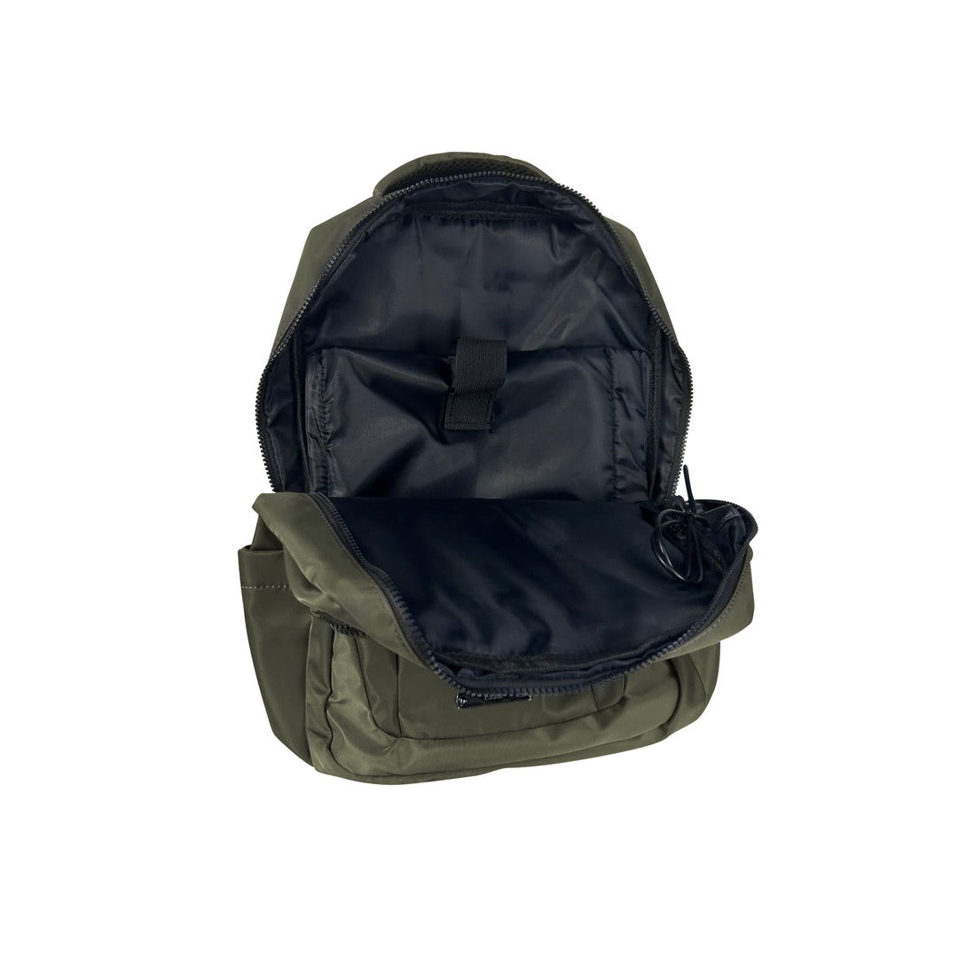 Alef Landon Men's Lightweight Water-Resistant Nylon Backpack (Green)