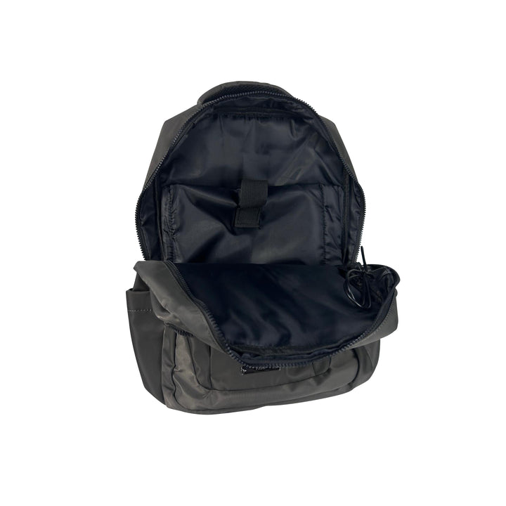 Alef Landon Men's Lightweight Water-Resistant Nylon Backpack (Grey)