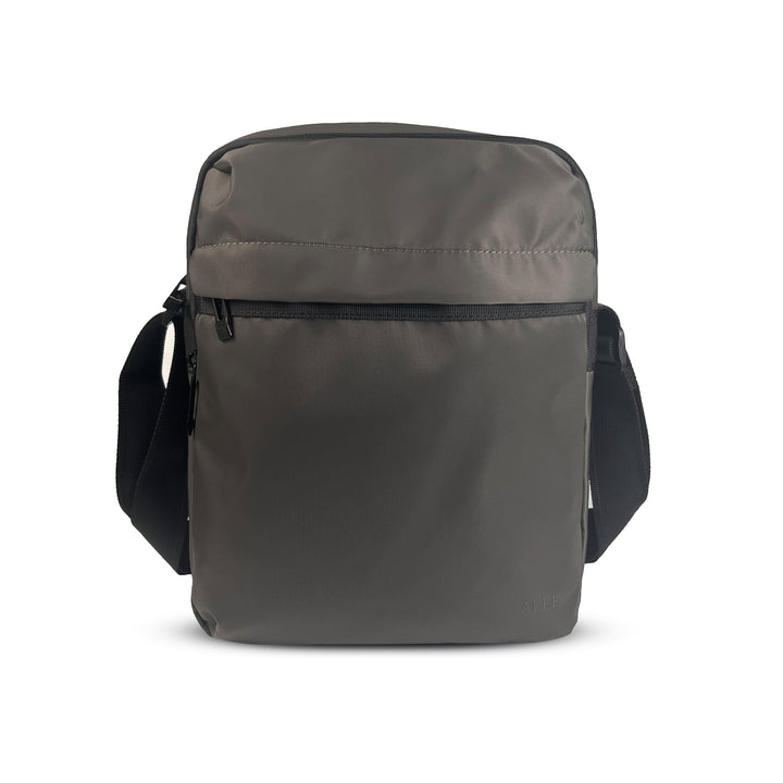 Alef Paterson Lightweight Water-resistant Nylon Shoulder Bag (Black)